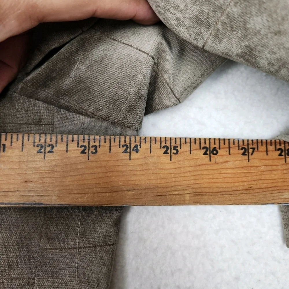 Carlo Palazzi Men Size 46R Tan Plaid 2 Button Viscose Poly Fine Yarn Sports Coat